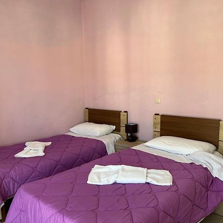 Apartments Eri Σαράντα Εξωτερικό φωτογραφία