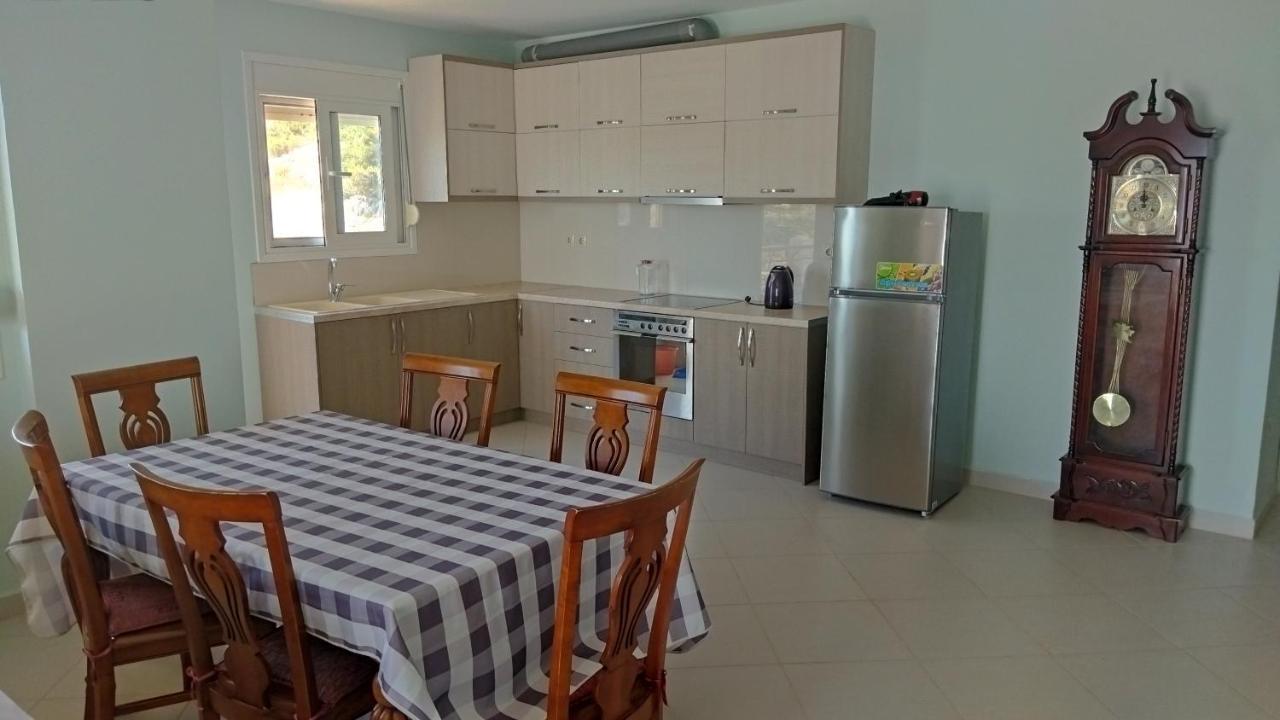 Apartments Eri Σαράντα Εξωτερικό φωτογραφία
