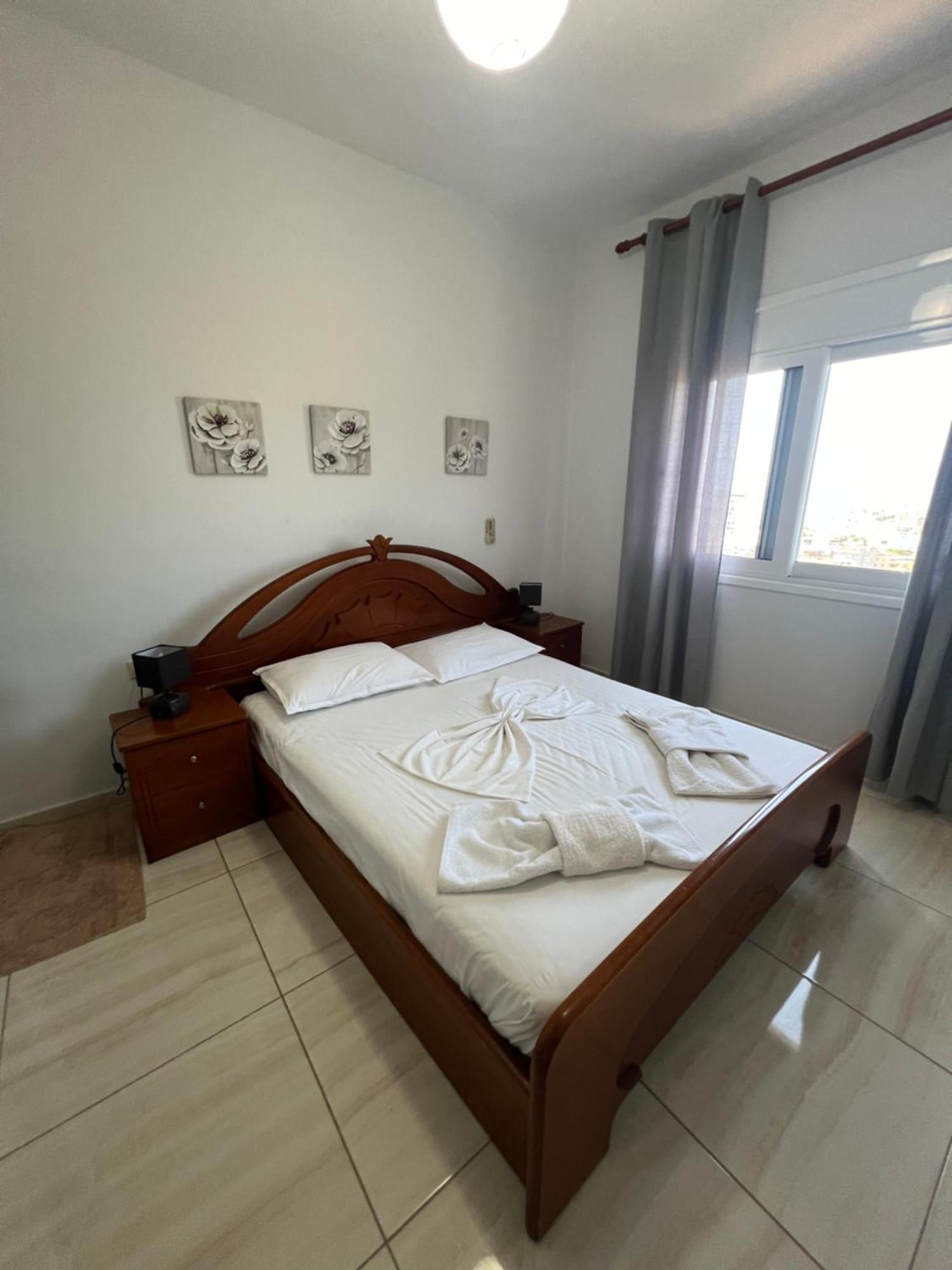 Apartments Eri Σαράντα Εξωτερικό φωτογραφία